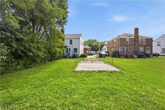 1464 E 248th Street, Euclid, OH 44117