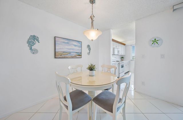 353 S Us Highway 1 E408, Jupiter, FL 33477