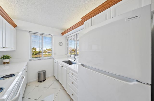 353 S Us Highway 1 E408, Jupiter, FL 33477