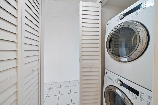 353 S Us Highway 1 E408, Jupiter, FL 33477