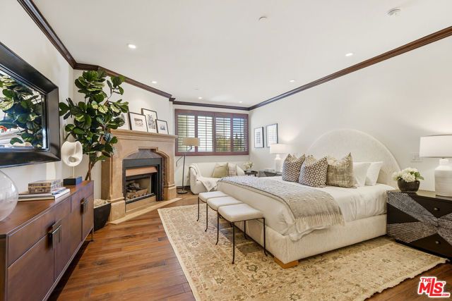 450 N Maple Drive 501, Beverly Hills, CA 90210