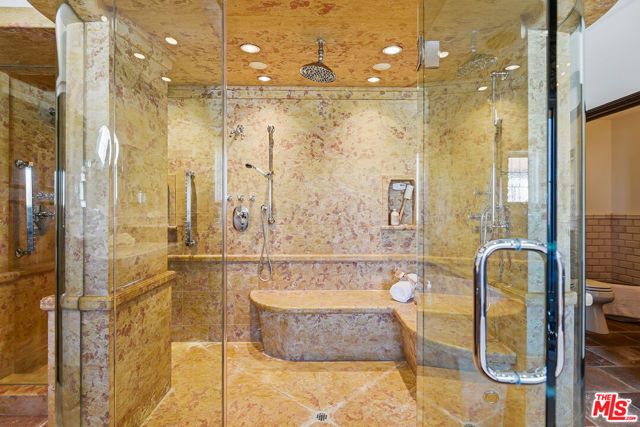 450 N Maple Drive 501, Beverly Hills, CA 90210