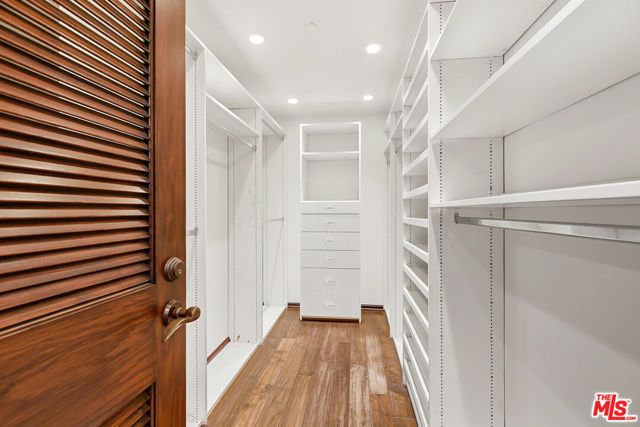 450 N Maple Drive 501, Beverly Hills, CA 90210