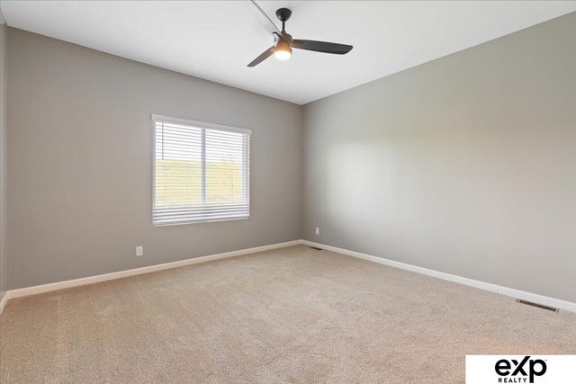 8218 S 178th Street, Omaha, NE 68136