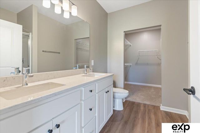 8218 S 178th Street, Omaha, NE 68136