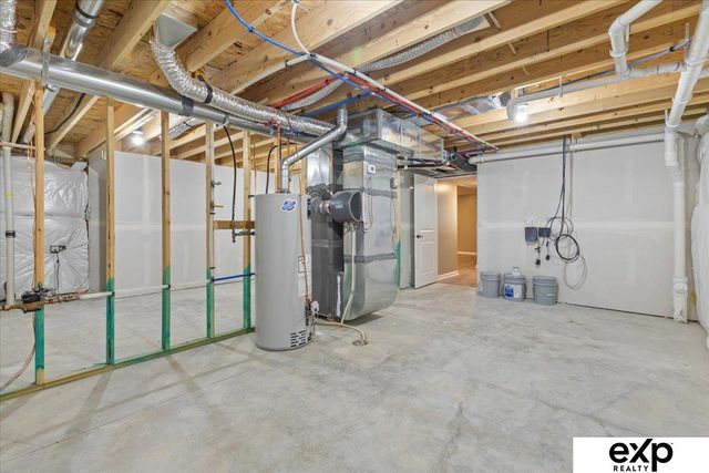 8218 S 178th Street, Omaha, NE 68136