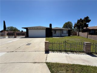 15820 Rainbow Drive, Fontana, CA 92335