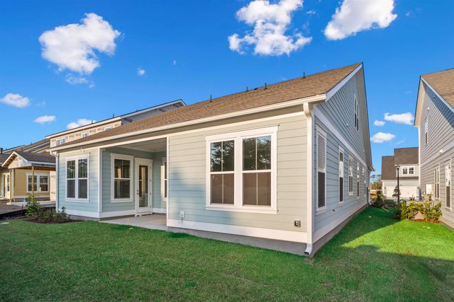 316 Colonnade Ave, Myrtle Beach, SC 29572