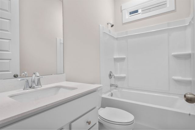 316 Colonnade Ave, Myrtle Beach, SC 29572