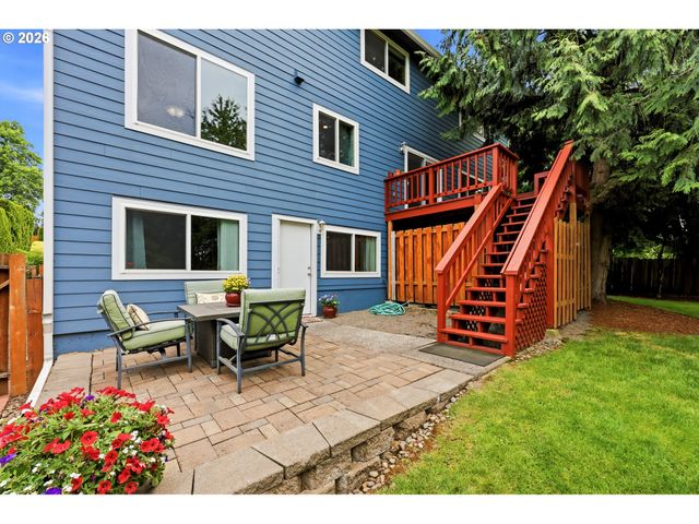 611 Se LOVRIEN Pl, Gresham, OR 97080