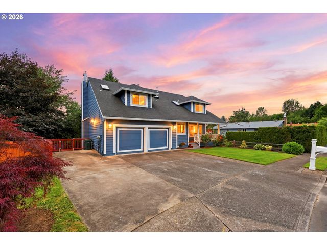 611 Se LOVRIEN Pl, Gresham, OR 97080