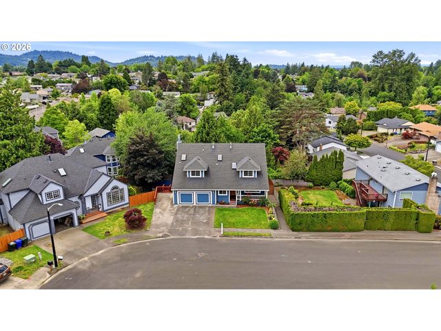 611 Se LOVRIEN Pl, Gresham, OR 97080