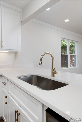 1301 13th E, Tuscaloosa, AL 35404