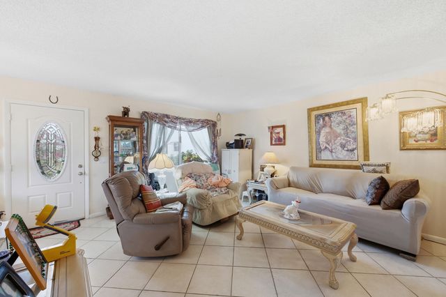 406 Saxony I, Delray Beach, FL 33446