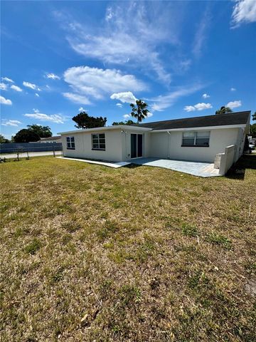 6135 SEABREEZE DRIVE, Port Richey, FL 34668