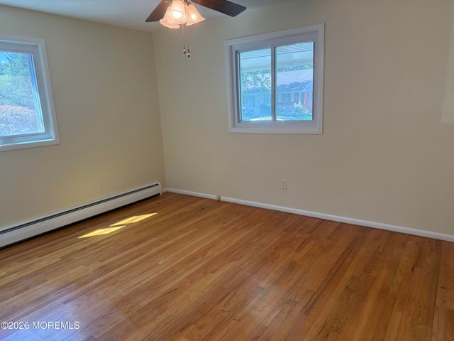 16 A Cardinal Street, Manchester, NJ 08759