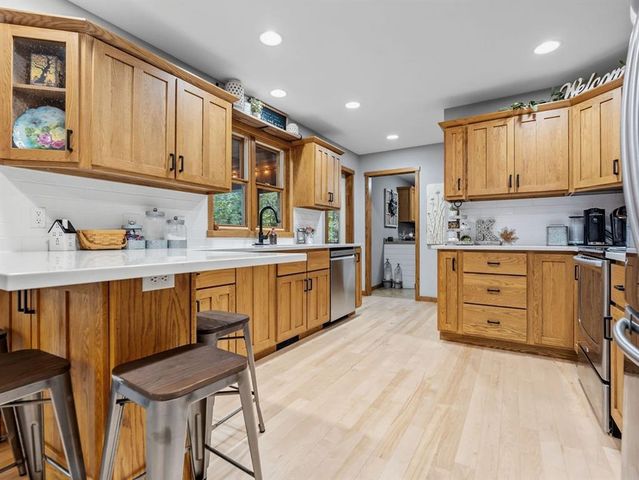 N2460 Oakdale Drive, Fall Creek, WI 54742