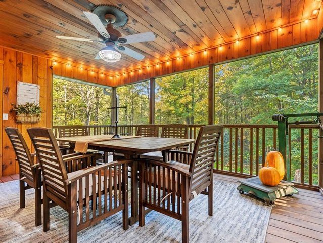 N2460 Oakdale Drive, Fall Creek, WI 54742