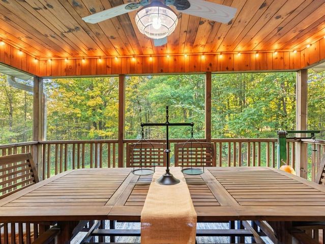 N2460 Oakdale Drive, Fall Creek, WI 54742