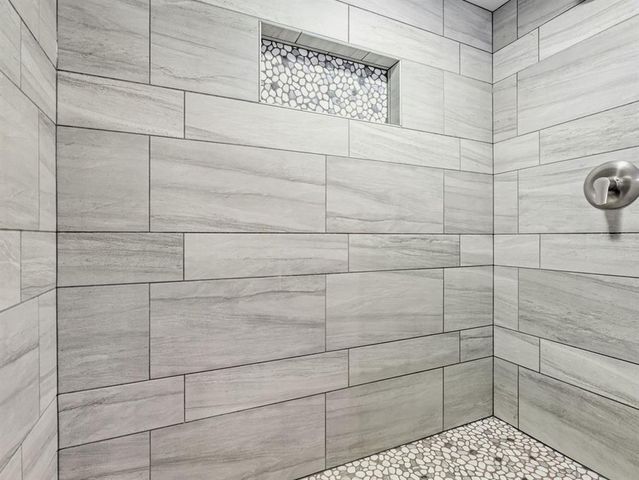 N2460 Oakdale Drive, Fall Creek, WI 54742