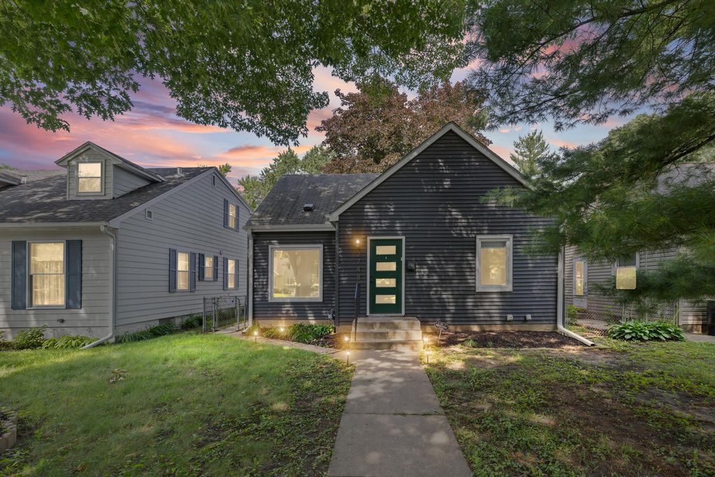 2748 Colorado Avenue S, Saint Louis Park, MN 55416