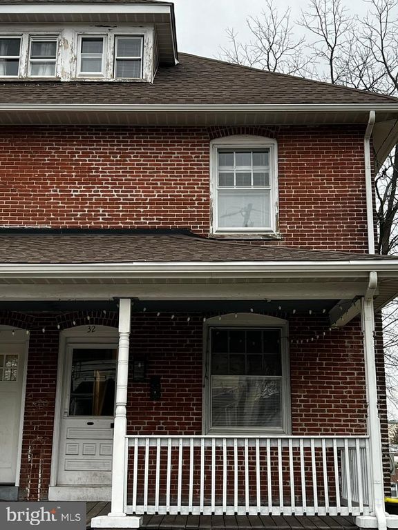 32 CHURCH ST, WILLOW GROVE, PA 19090 — exterior