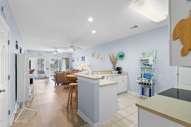 139 Avian Drive Apt 3615, Sunset Beach, NC 28468