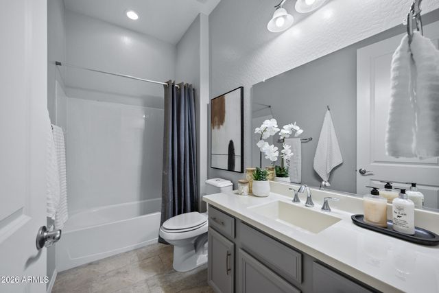 41650 W Harvest Moon Drive, Maricopa, AZ 85138