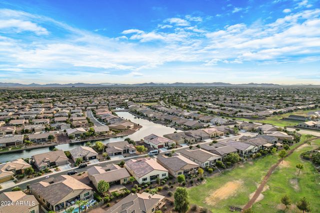 41650 W Harvest Moon Drive, Maricopa, AZ 85138
