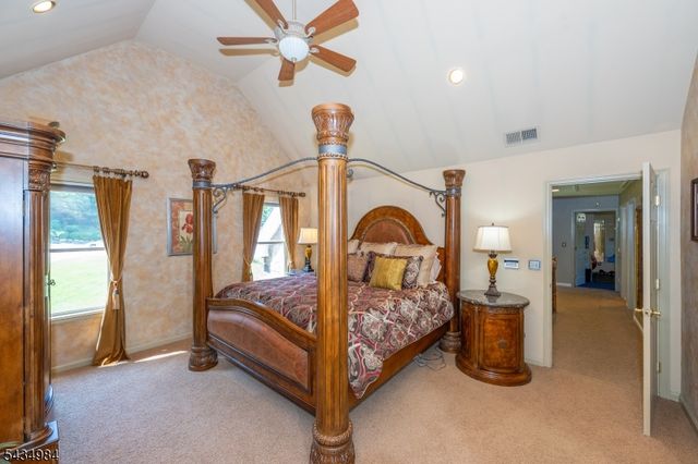 11 Stoneridge Ct, Rockaway Twp., NJ 07866
