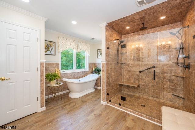 11 Stoneridge Ct, Rockaway Twp., NJ 07866