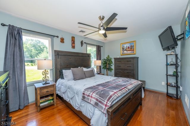 11 Stoneridge Ct, Rockaway Twp., NJ 07866