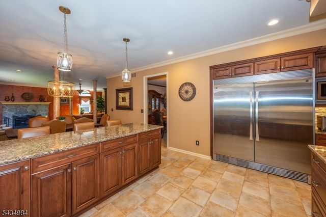 11 Stoneridge Ct, Rockaway Twp., NJ 07866