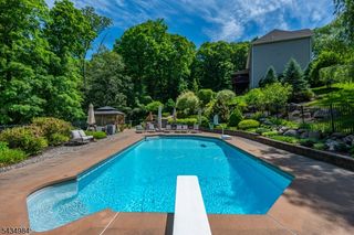 11 Stoneridge Ct, Rockaway Twp., NJ 07866