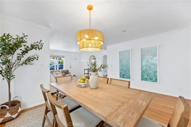 1136 8th Street, Hermosa Beach, CA 90254