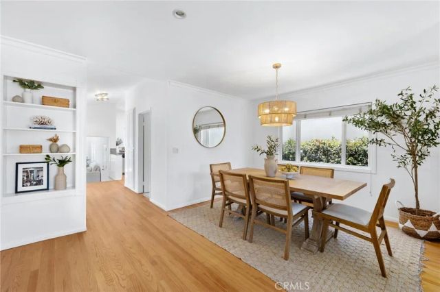 1136 8th Street, Hermosa Beach, CA 90254