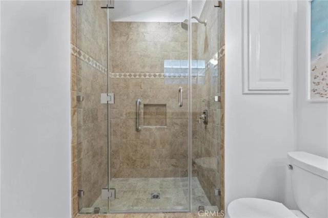 1136 8th Street, Hermosa Beach, CA 90254