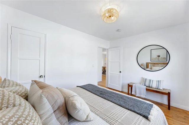 1136 8th Street, Hermosa Beach, CA 90254