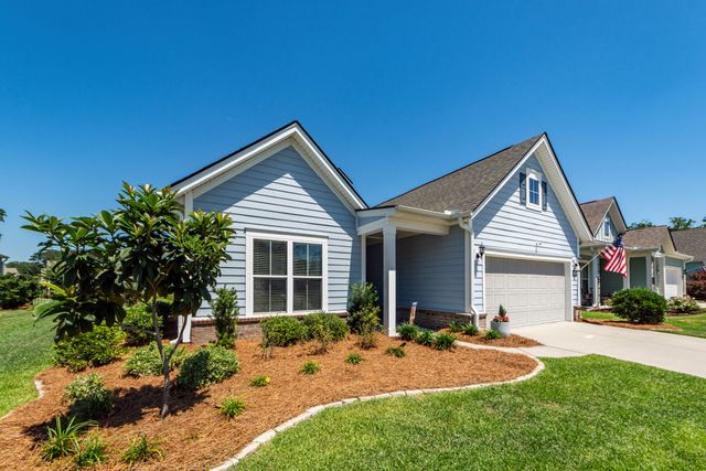 6058 Wilkes Pond Drive, Hollywood, SC 29449