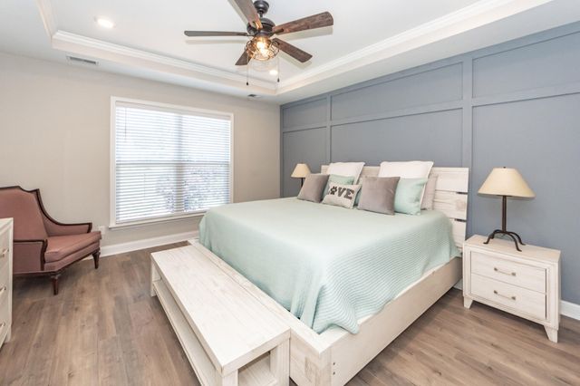 6058 Wilkes Pond Drive, Hollywood, SC 29449