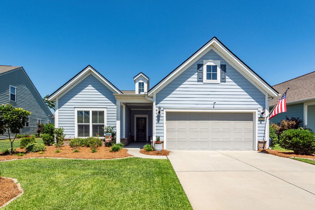 6058 Wilkes Pond Drive, Hollywood, SC 29449