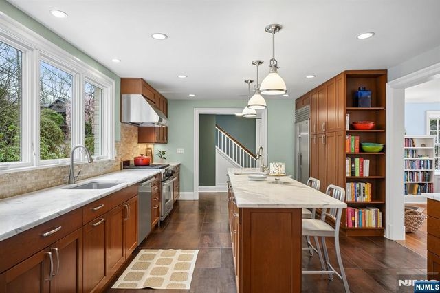 70 Yantacaw Brook Road, Montclair, NJ 07043