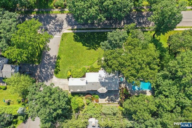 70 Yantacaw Brook Road, Montclair, NJ 07043