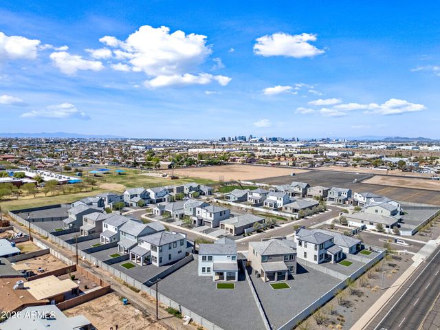 4607 S 23RD Way, Phoenix, AZ 85040