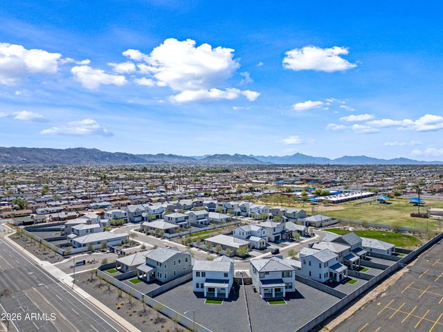 4607 S 23RD Way, Phoenix, AZ 85040