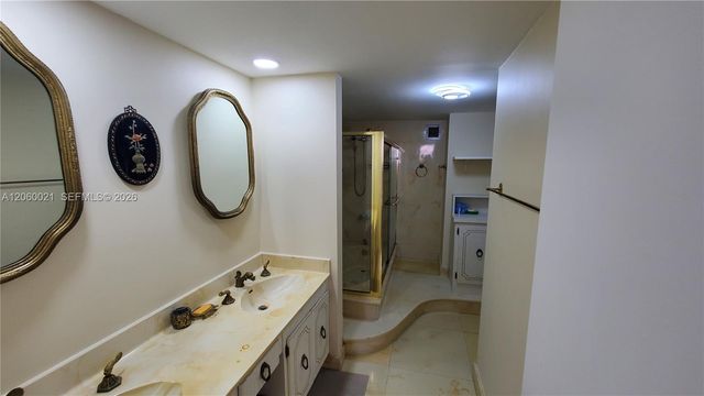 1833 S Ocean Dr 1103, Hallandale Beach, FL 33009