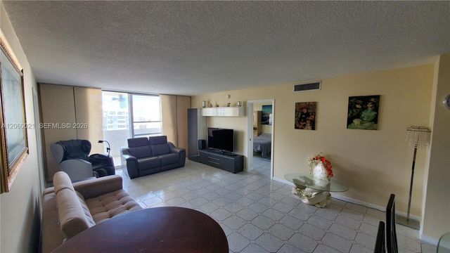 1833 S Ocean Dr 1103, Hallandale Beach, FL 33009