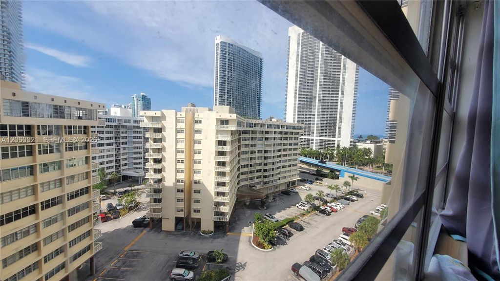1833 S Ocean Dr 1103, Hallandale Beach, FL 33009