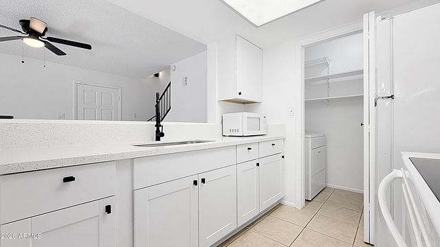 14014 N 54th Avenue, Glendale, AZ 85306