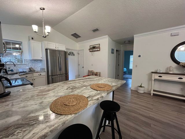 228 Nesmith Ave, St Augustine, FL 32084